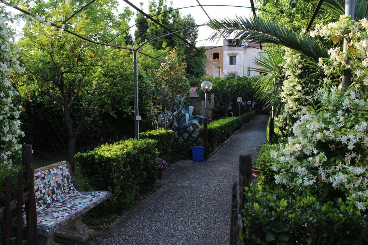 Il Giardino Degli Agrumi Caserta Buitenkant foto