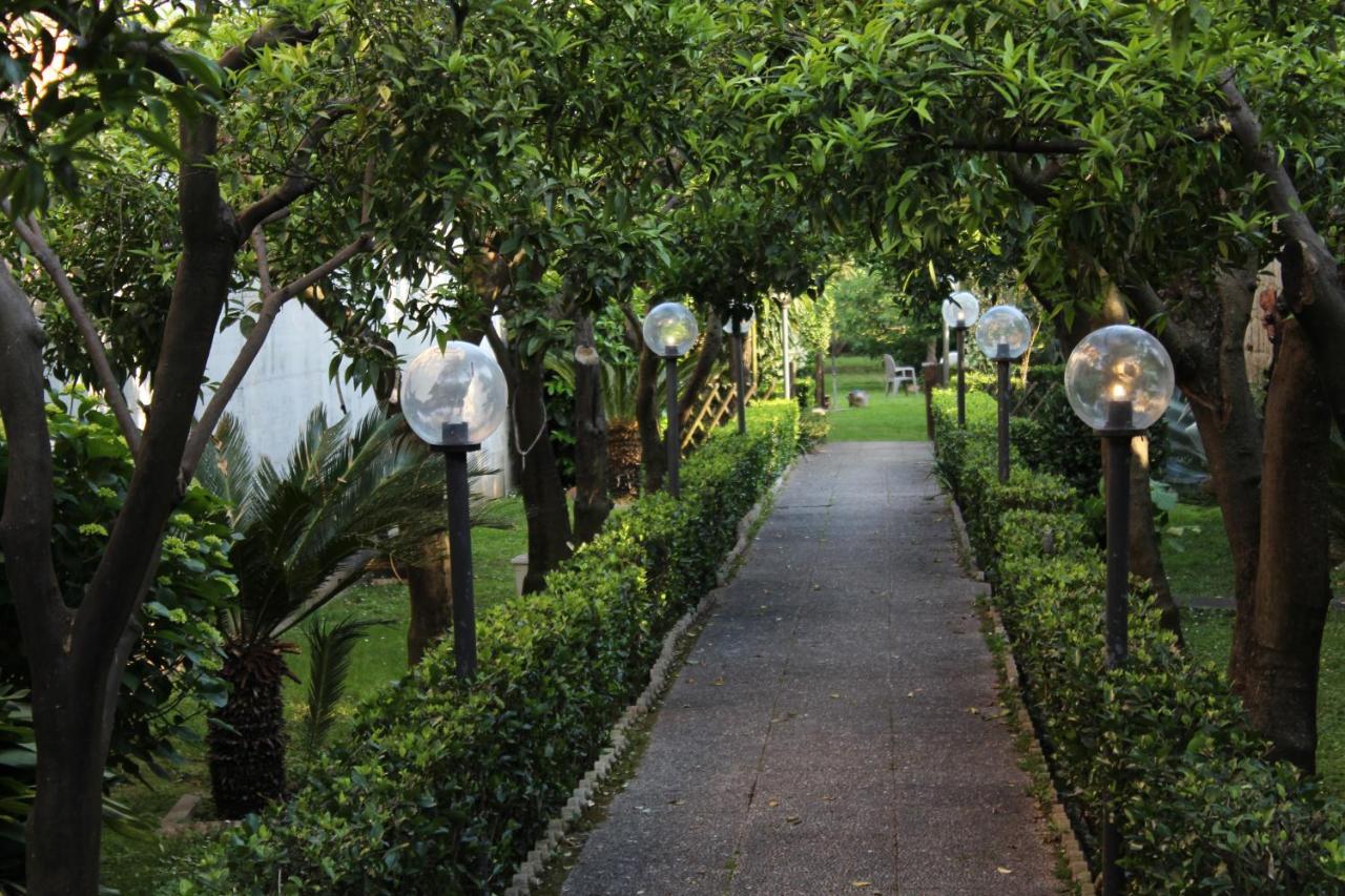 Il Giardino Degli Agrumi Caserta Buitenkant foto