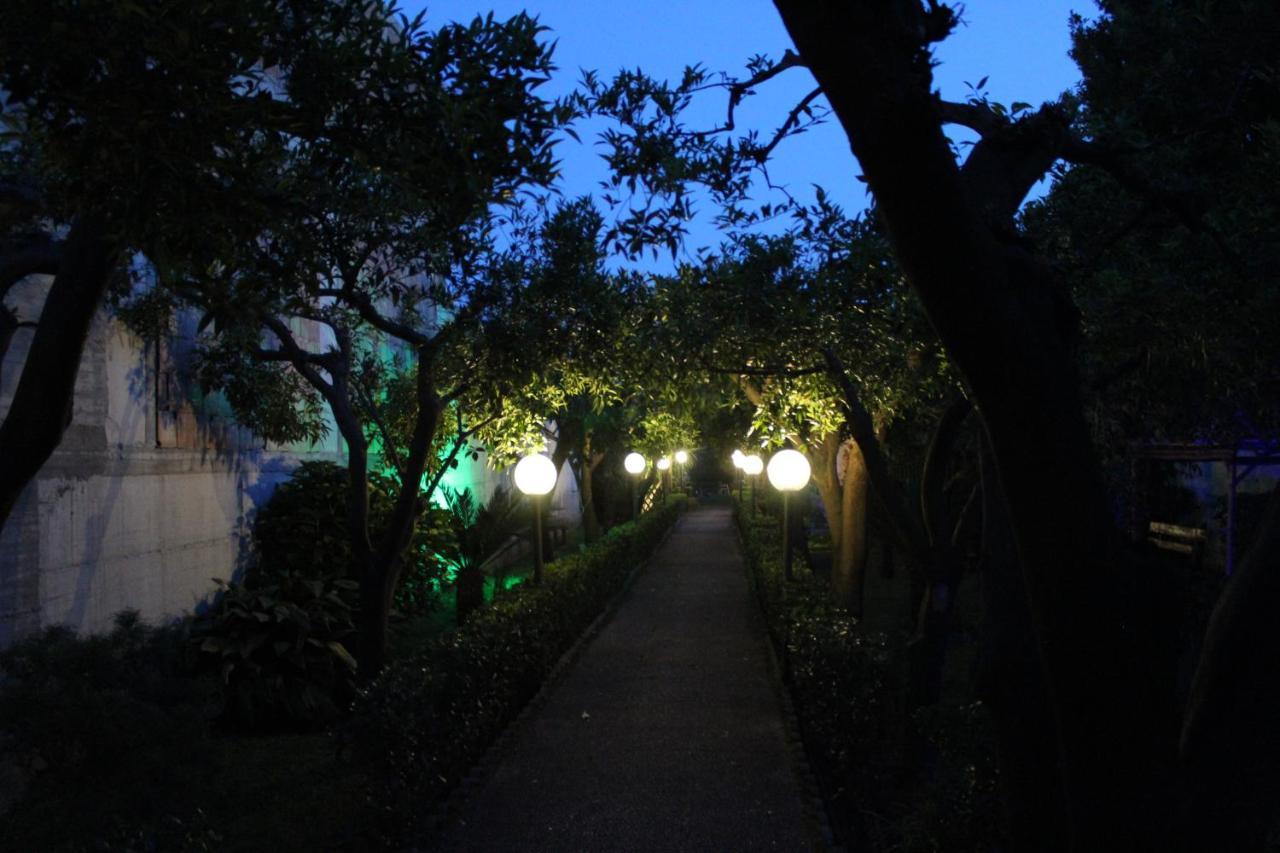 Il Giardino Degli Agrumi Caserta Buitenkant foto